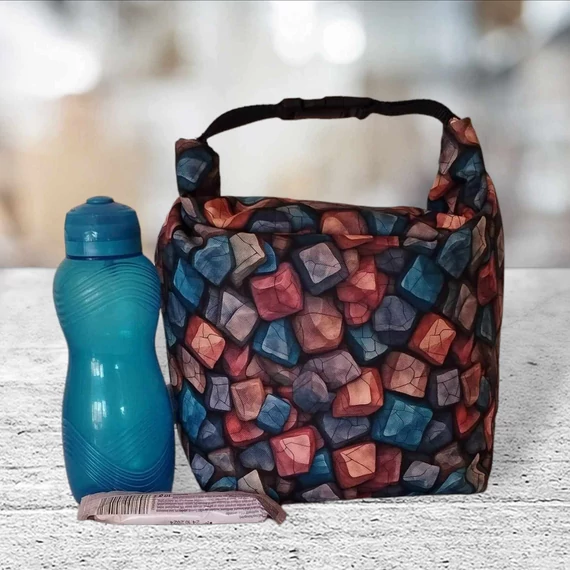 etelhordo_taska_szines_asvanyos